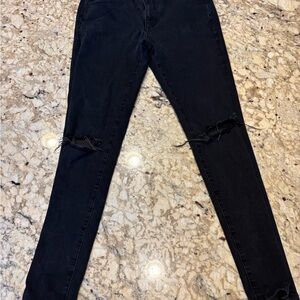 Stylish Black Distressed Women's high rise skinny Jeans